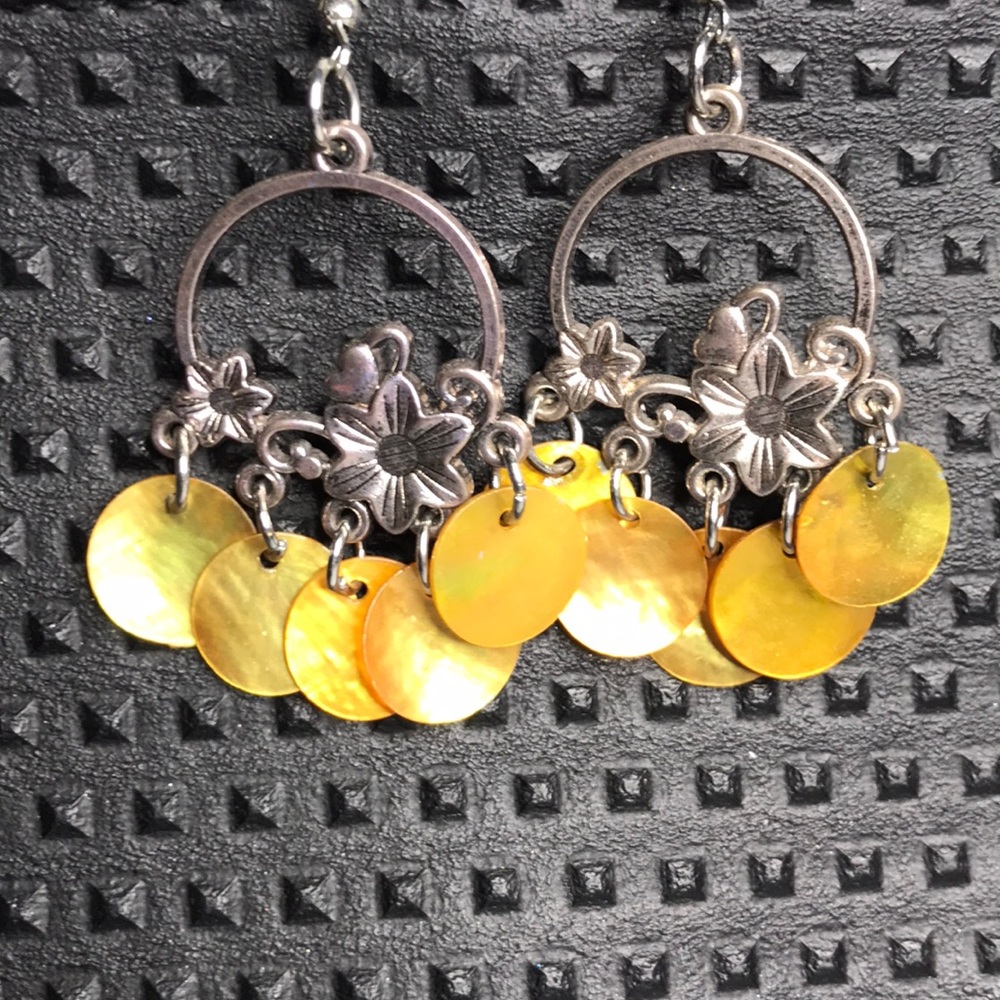 💋Pewter/Abalone Floral Mustard Dangle Earrings